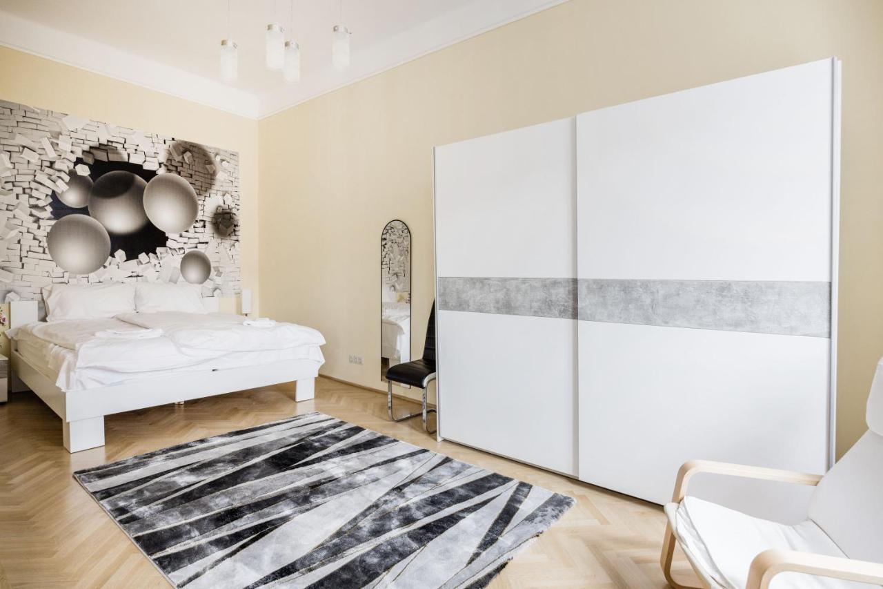 Bubbles Apartment Budapest Eksteriør billede